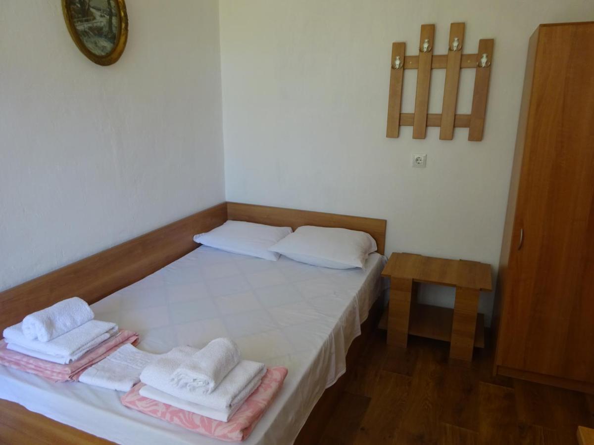 Hotel Hrisi à TTchernomorets Extérieur photo