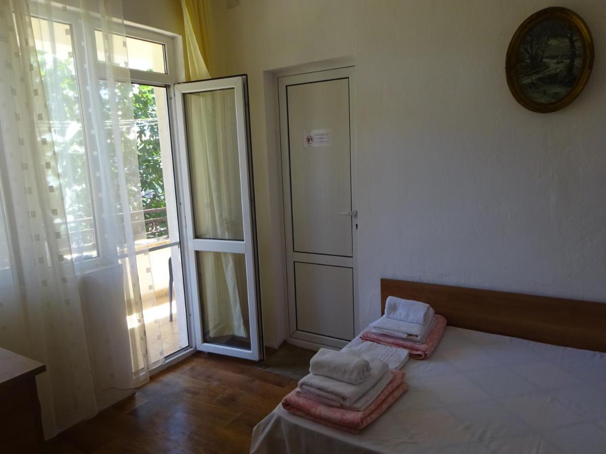 Hotel Hrisi à TTchernomorets Extérieur photo