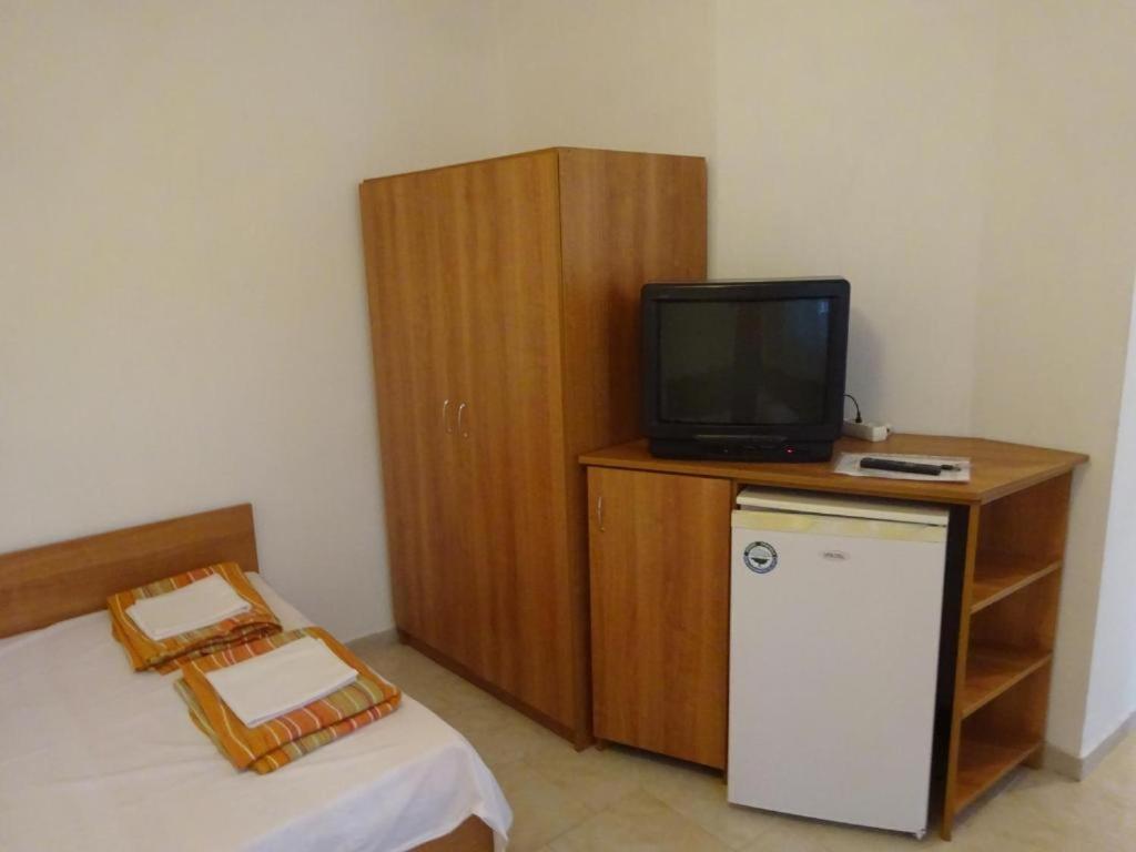 Hotel Hrisi à TTchernomorets Extérieur photo