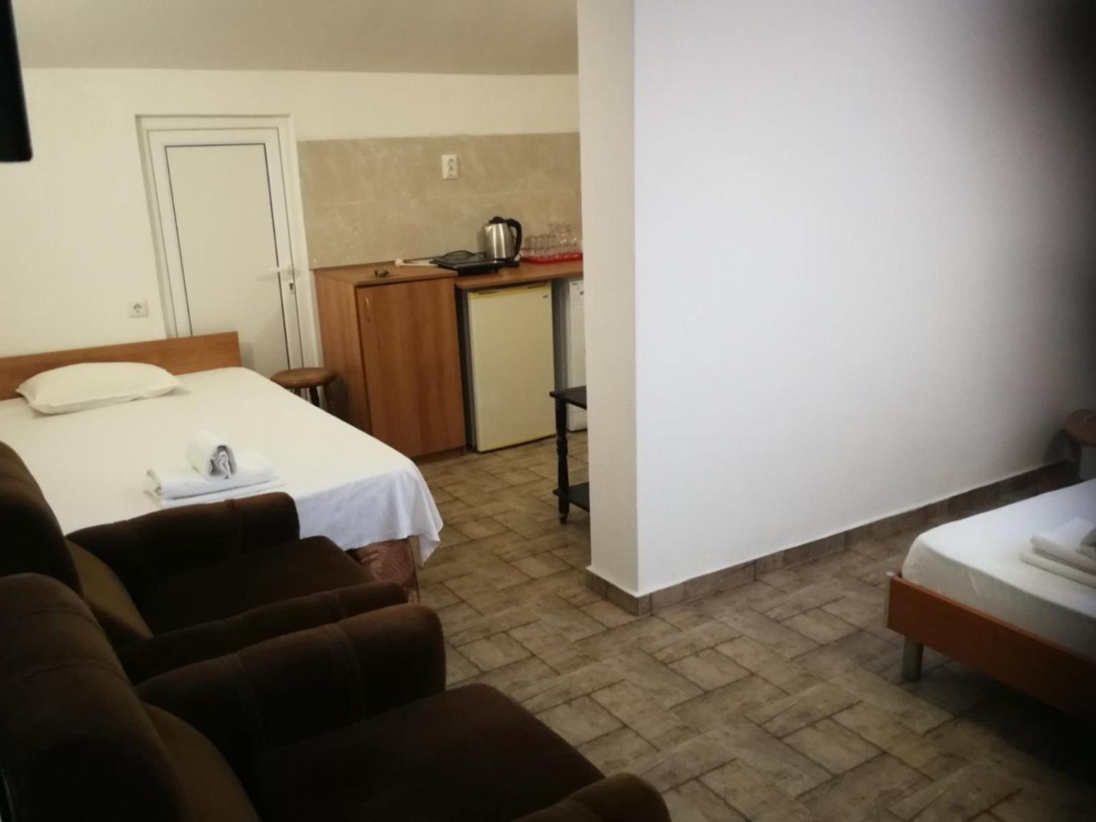 Hotel Hrisi à TTchernomorets Extérieur photo